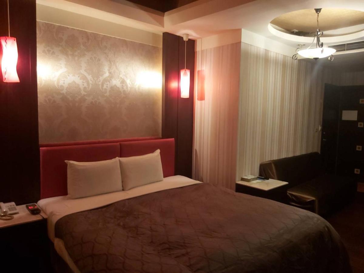 Chateau Motel Kaohsiung Luaran gambar