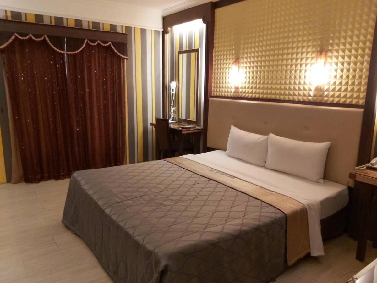 Chateau Motel Kaohsiung Luaran gambar